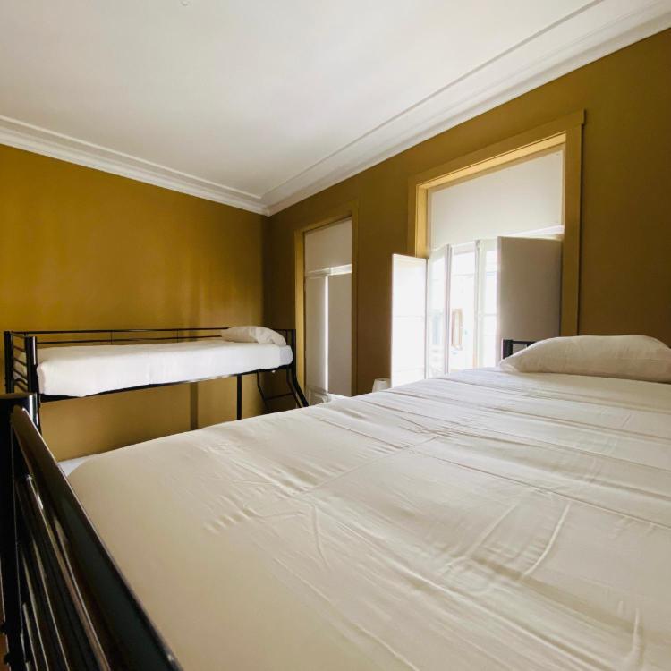 Casa Quixote Hostel บรากา ภายนอก รูปภาพ