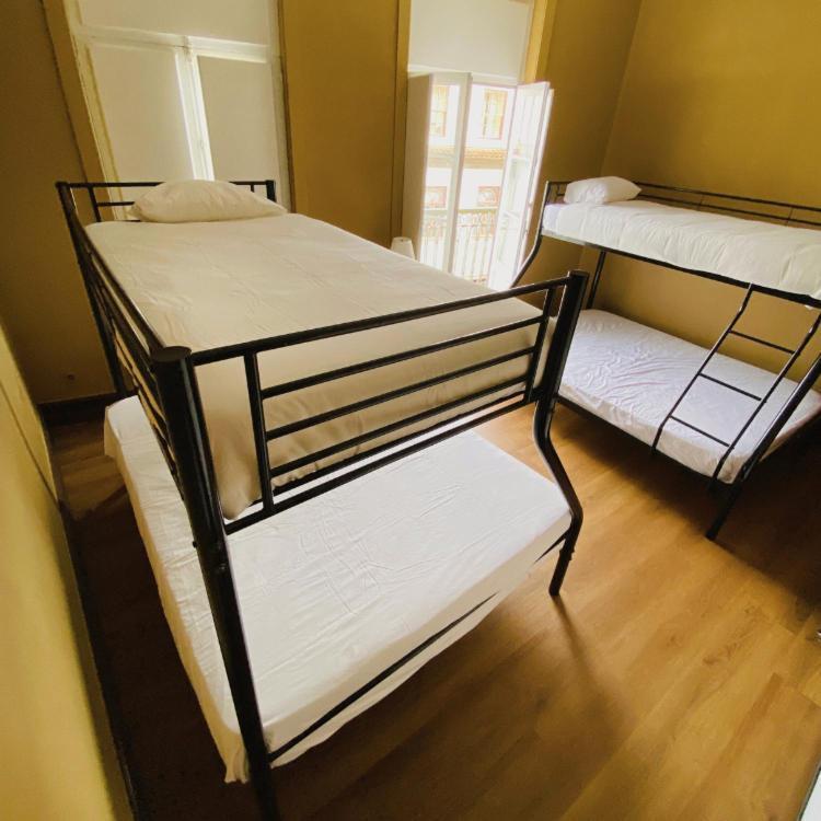 Casa Quixote Hostel บรากา ภายนอก รูปภาพ